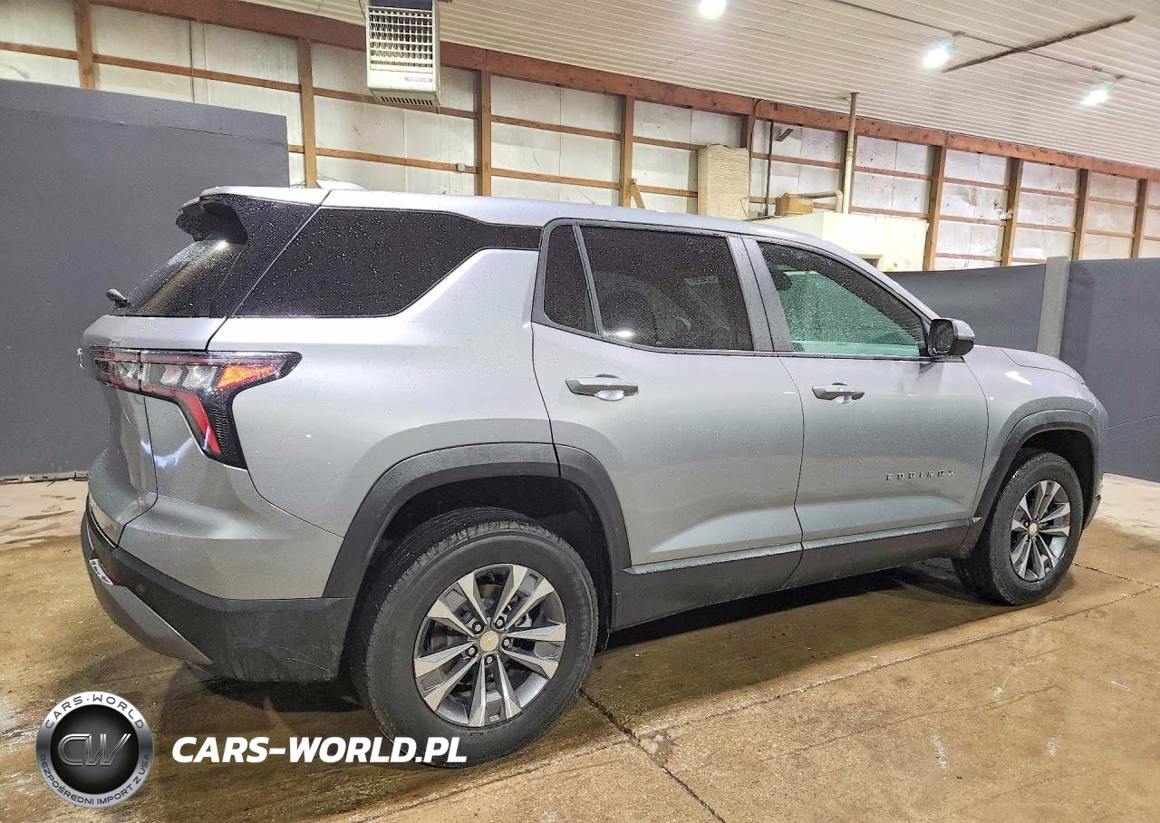 2025 Chevrolet Equinox Lt VIN:3GNAXHEG4SL206939 - 3