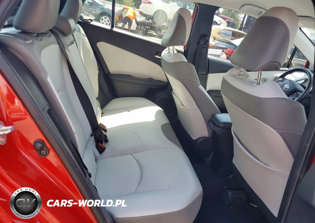 2020 Toyota Prius Prime Limited VIN:JTDKARFP2L3144487 - 10