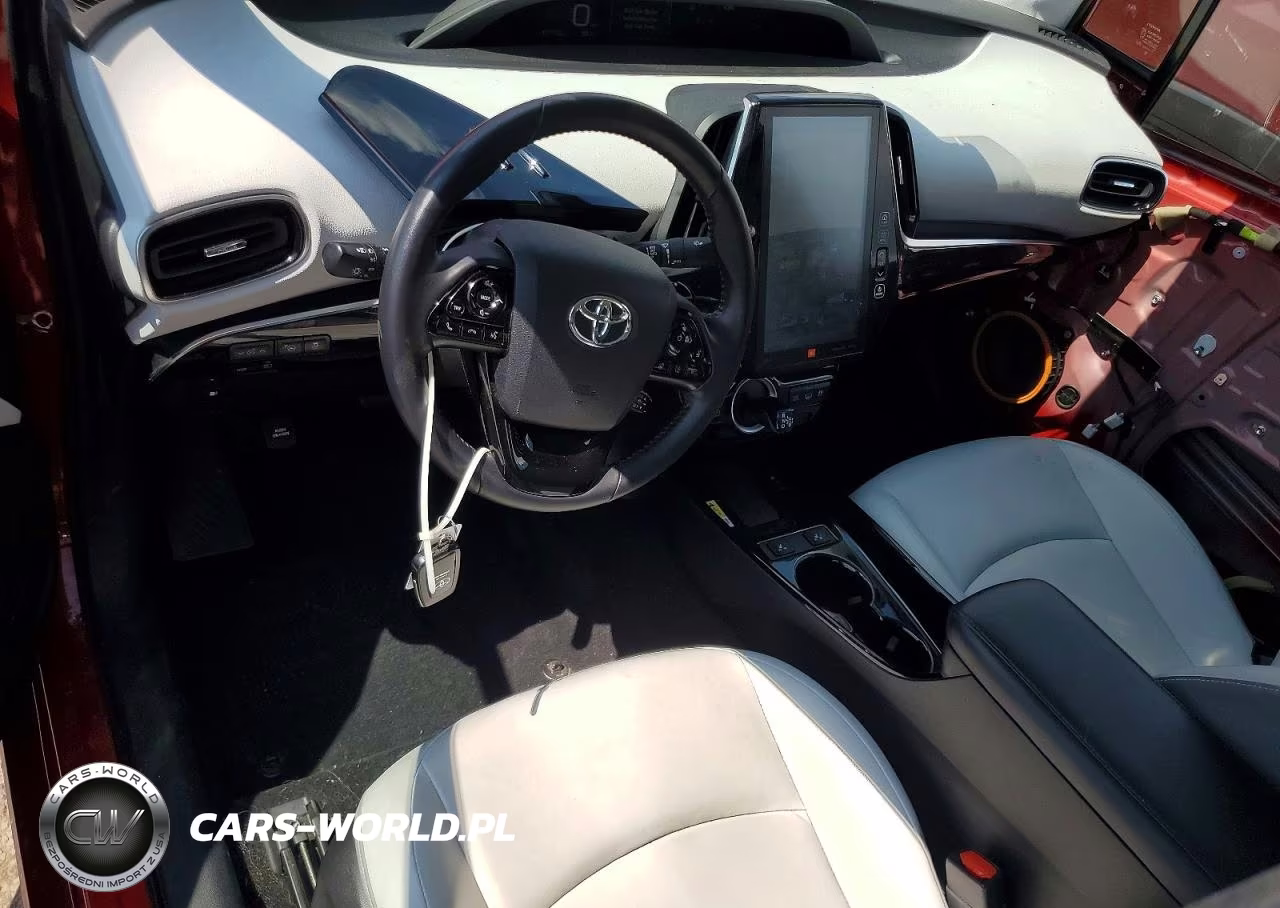 2020 Toyota Prius Prime Limited VIN:JTDKARFP2L3144487 - 8