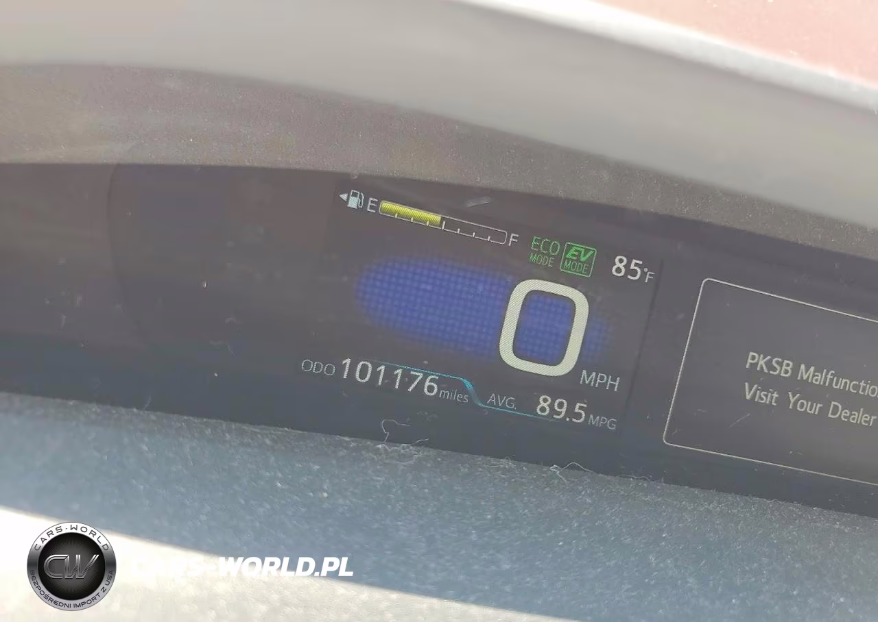 2020 Toyota Prius Prime Limited VIN:JTDKARFP2L3144487 - 9