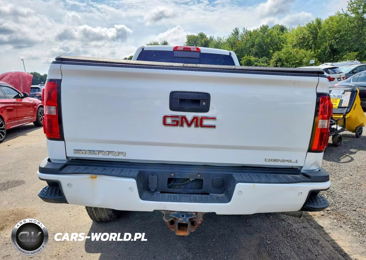 2015 GMC Sierra K2500 Denali VIN:1GT120E83FF667695 - 6