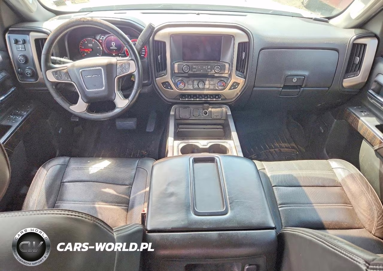 2015 GMC Sierra K2500 Denali VIN:1GT120E83FF667695 - 8