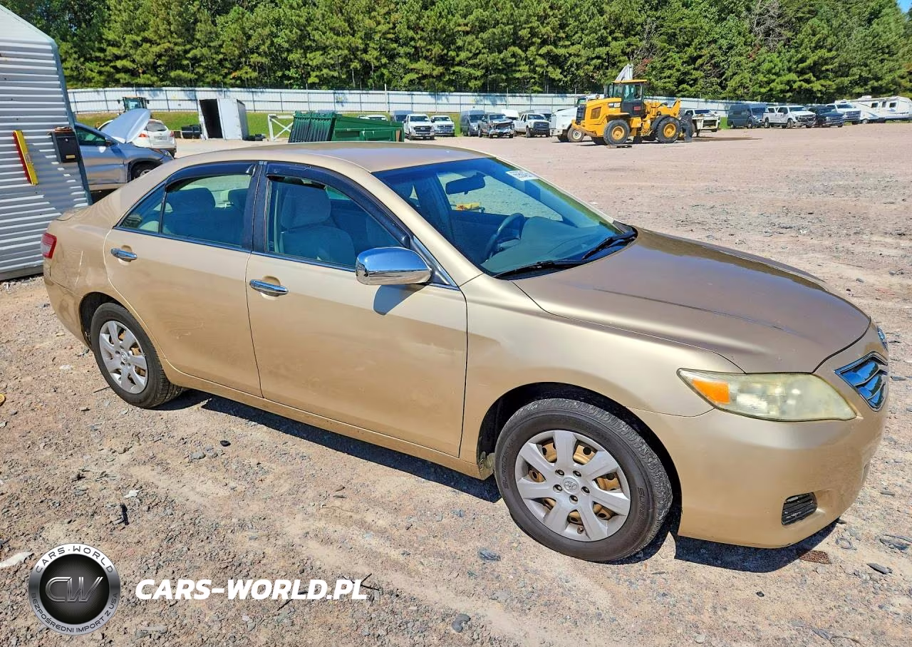 2010 Toyota Camry Le VIN:4T1BF3EK9AU053157 - 4