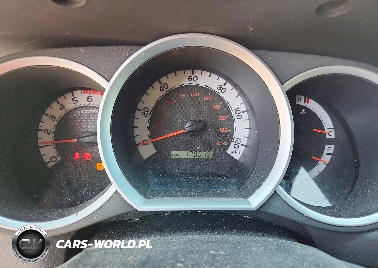 2014 Toyota Tacoma Access Cab VIN:5TFTX4CN5EX044128 - 9