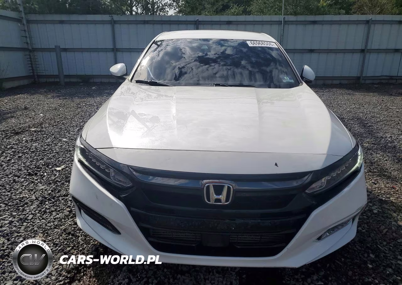 2018 Honda Accord Sport VIN:1HGCV1F34JA011036 - 5