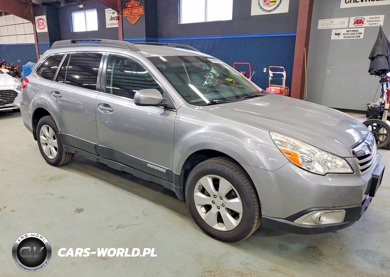 2011 Subaru Outback 2.5I Premium VIN:4S4BRBCC6B3325555 - 4