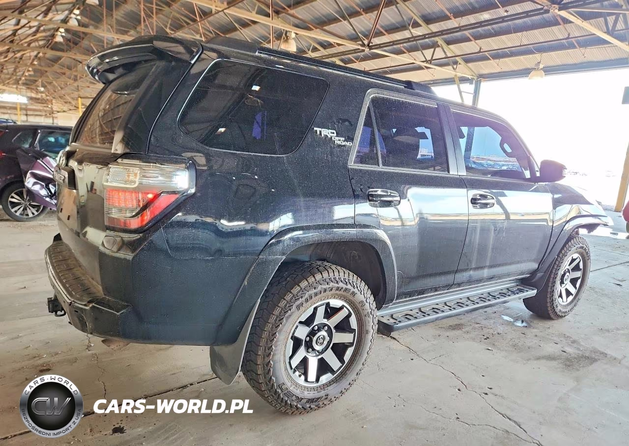 2021 Toyota 4Runner Trd Off-Road Premium VIN:JTERU5JR0M5912816 - 3