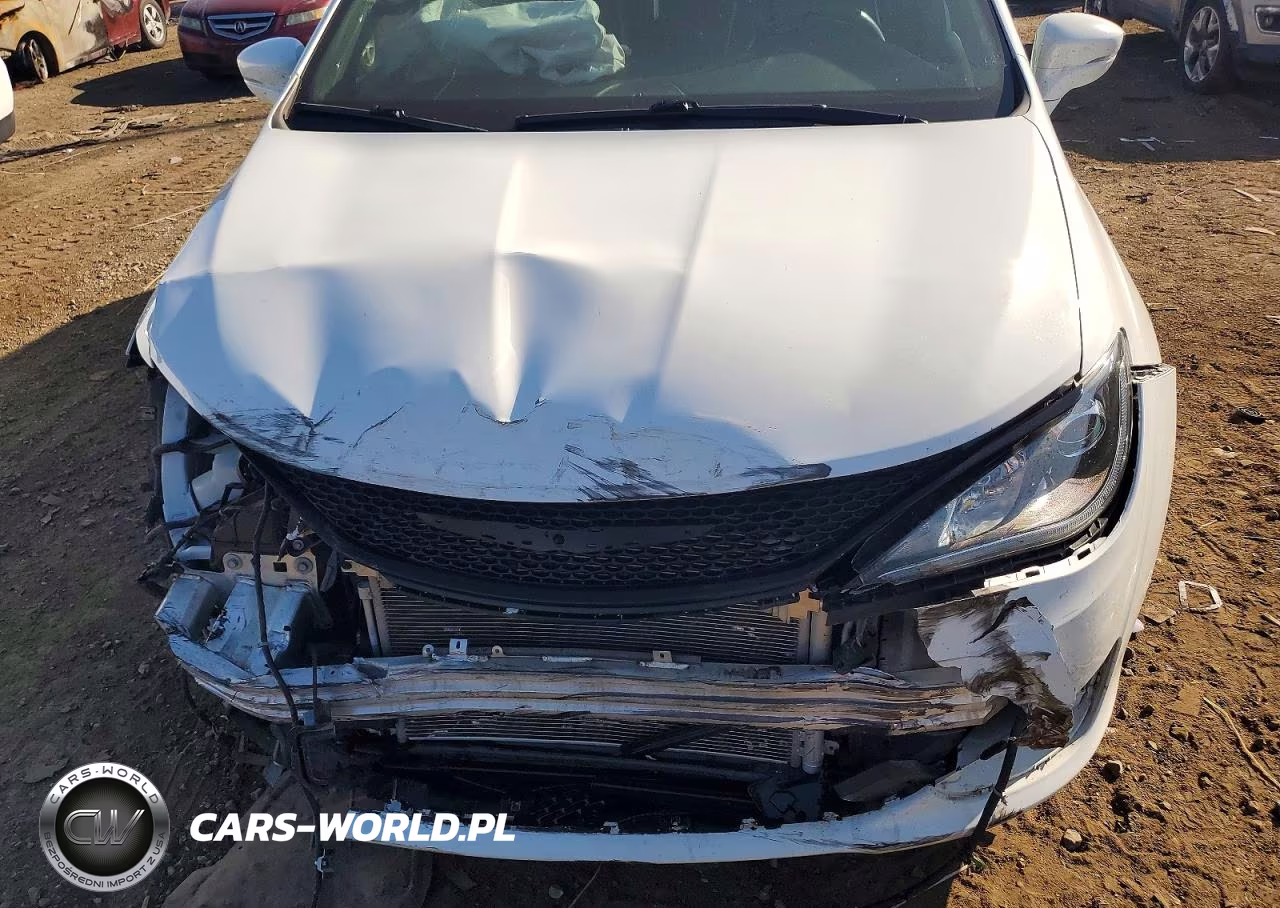 2019 Chrysler Pacifica Limited VIN:2C4RC1GG9KR653362 - 12