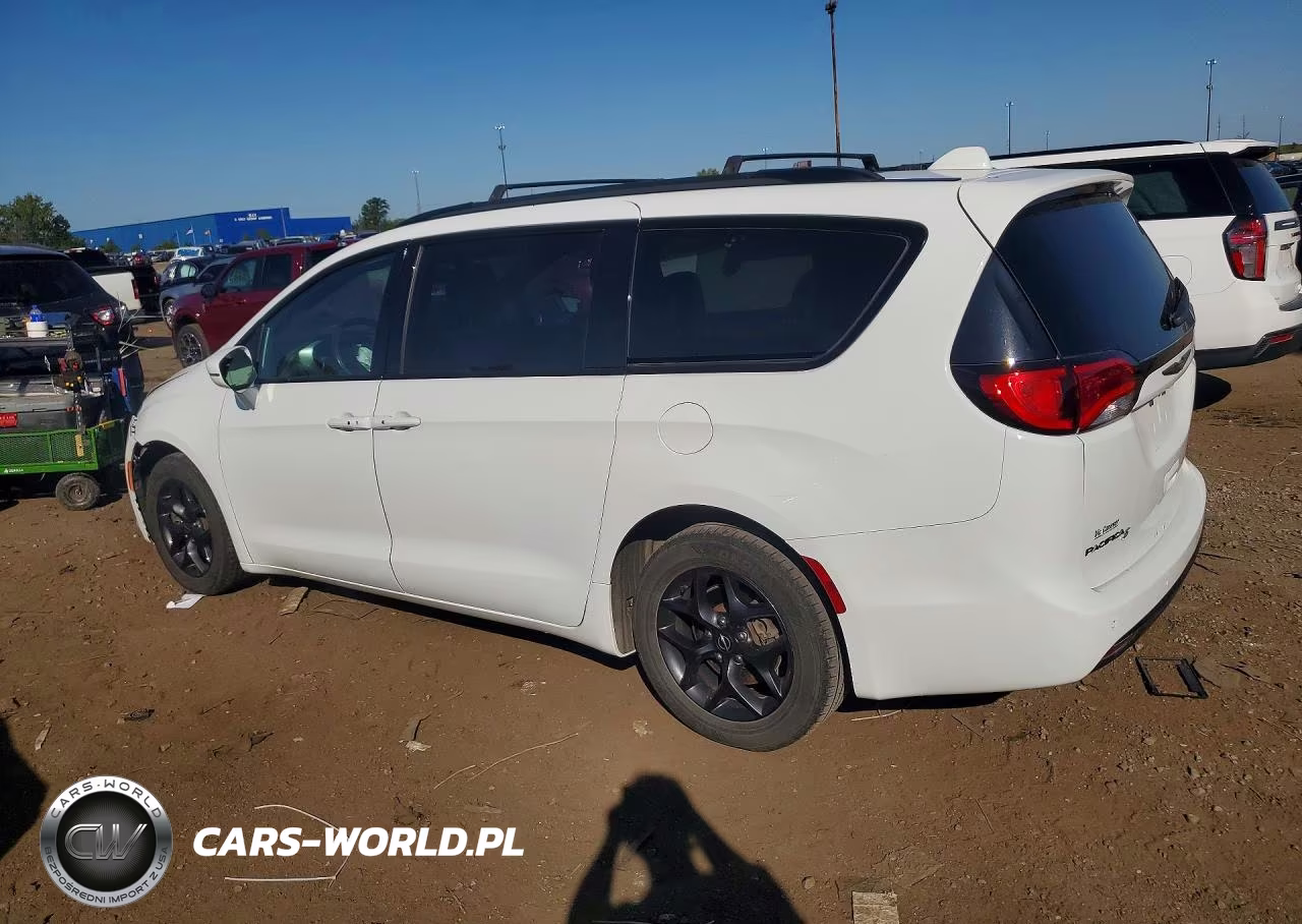 2019 Chrysler Pacifica Limited VIN:2C4RC1GG9KR653362 - 2