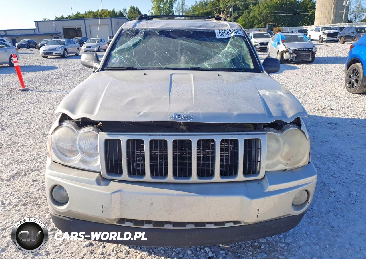 2007 Jeep Grand Cherokee Laredo VIN:1J8GR48K97C582537 - 5