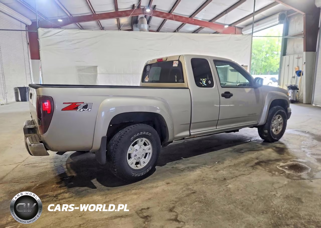 2005 Chevrolet Colorado VIN:1GCDT196158121568 - 3