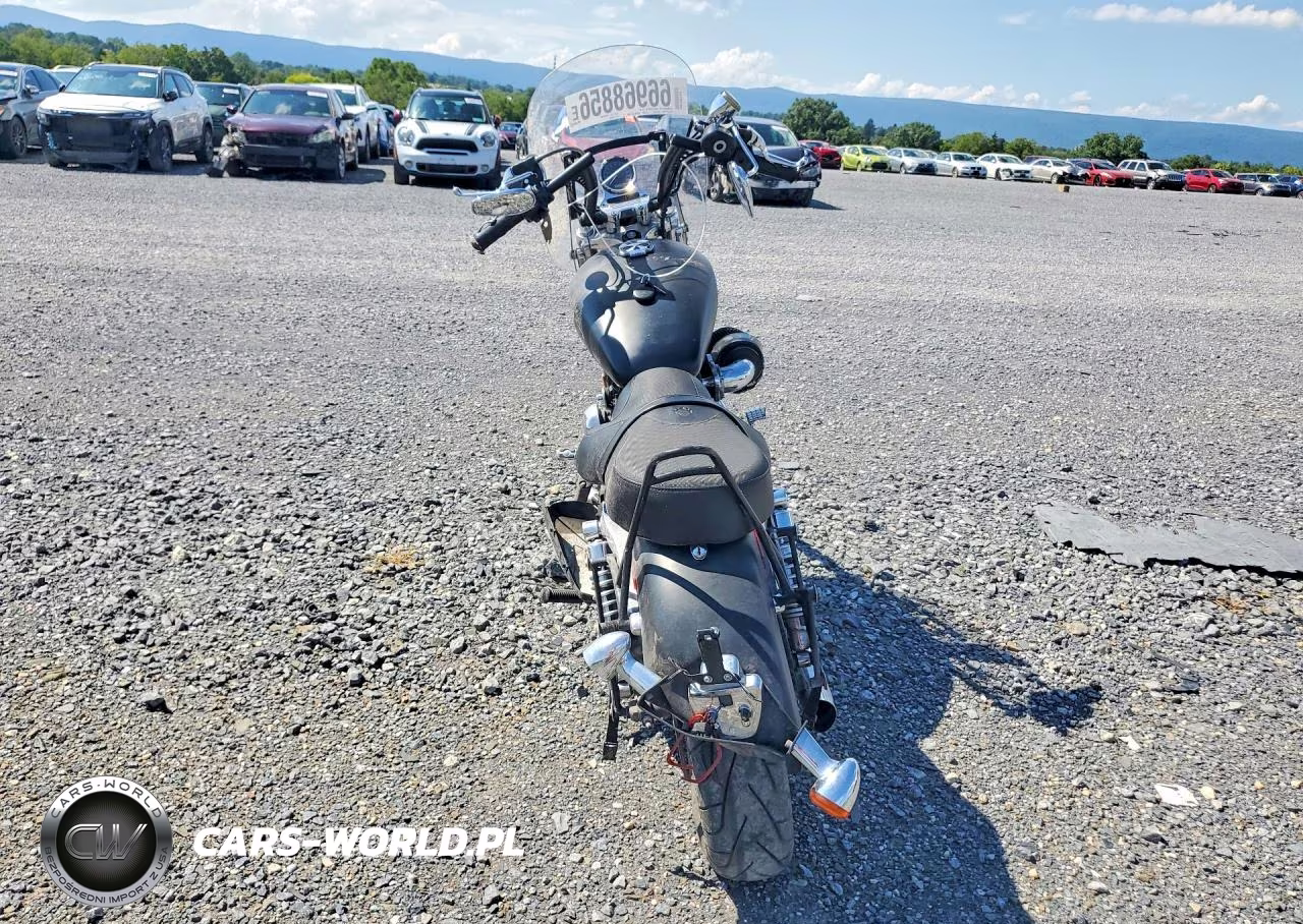 2013 Harley-Davidson Xl1200 Cp VIN:1HD1LH318DC418789 - 4