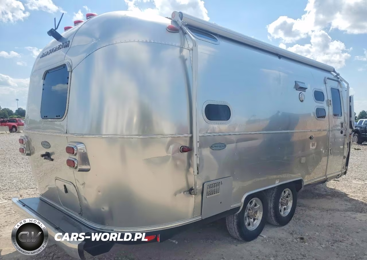 2018 Airstream Flying Cloud VIN:1STB9AG21JJ541518 - 4
