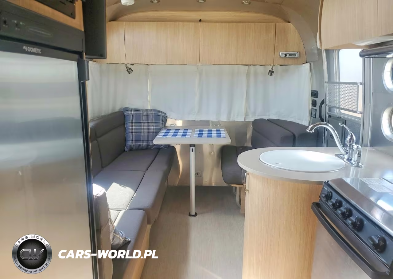2018 Airstream Flying Cloud VIN:1STB9AG21JJ541518 - 5