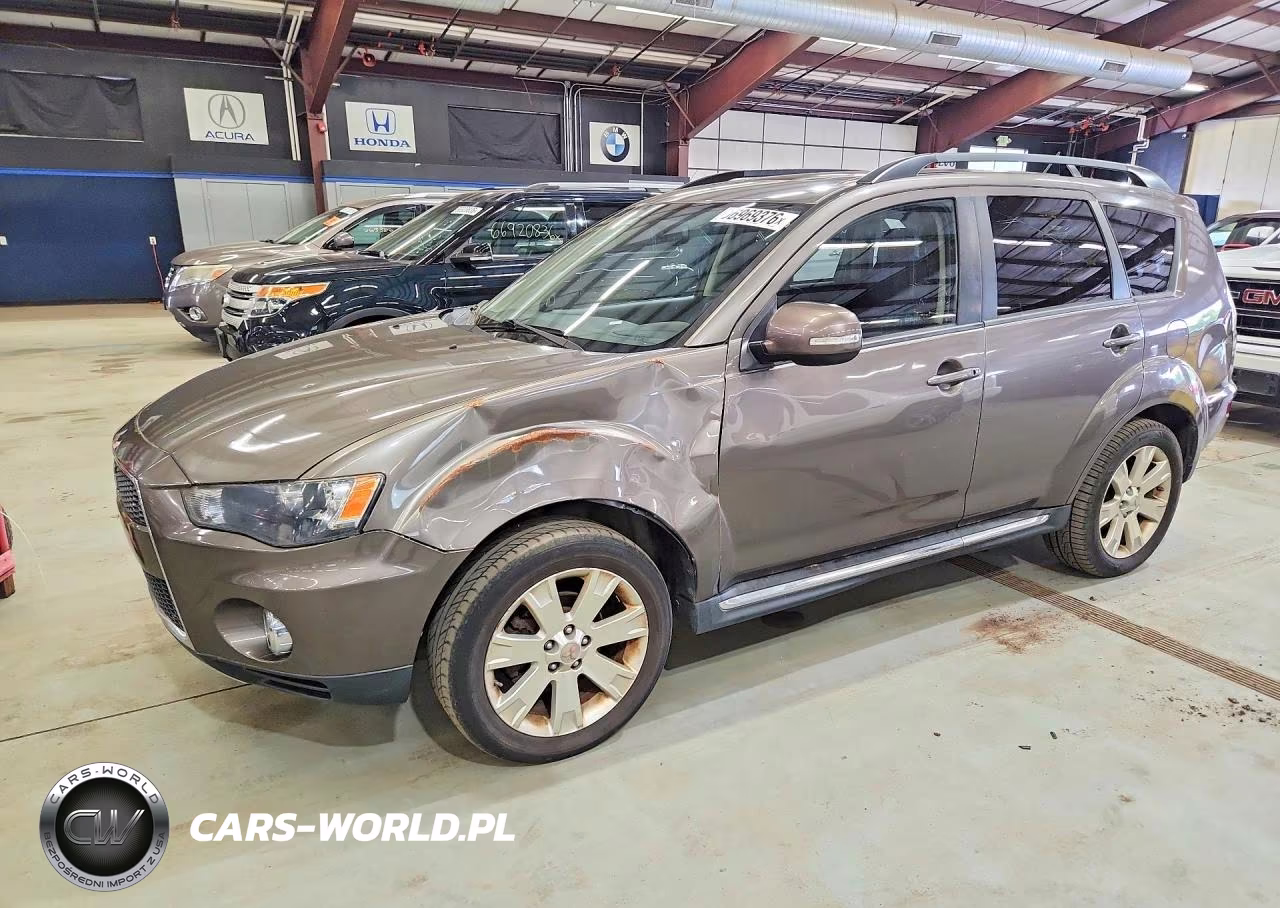 2013 Mitsubishi Outlander Se