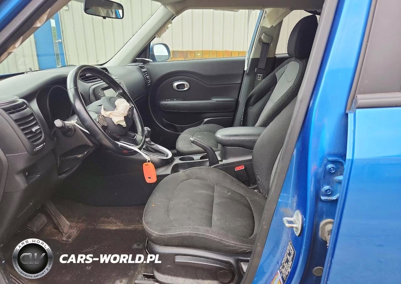 2018 Kia Soul + VIN:KNDJP3A5XJ7563500 - 7