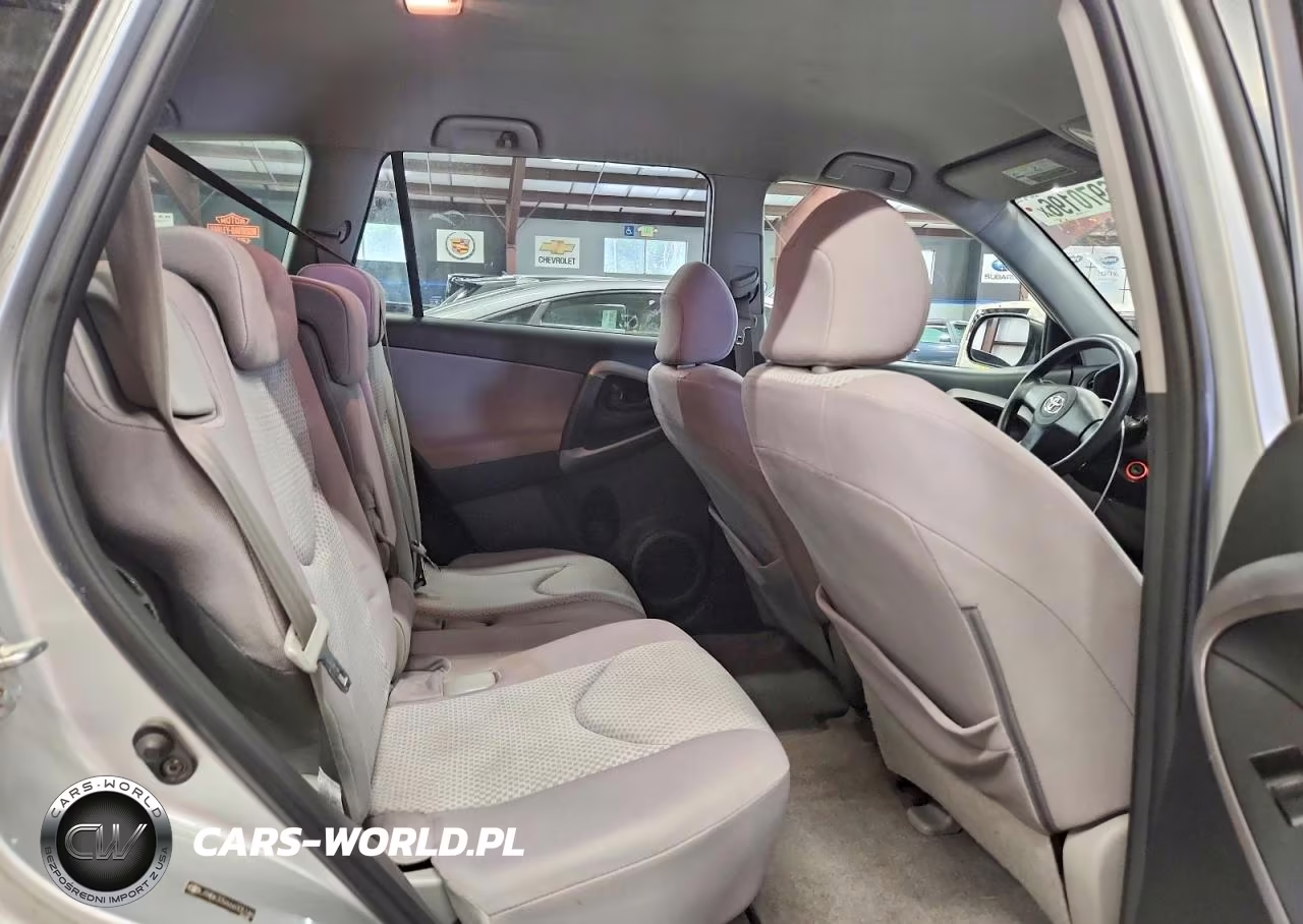 2006 Toyota Rav4 Base VIN:JTMBK33V666005186 - 11