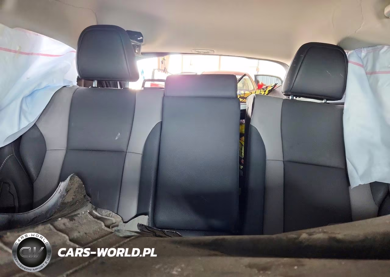 2024 Subaru Outback Onyx Edition VIN:4S4BTALC2R3197434 - 10