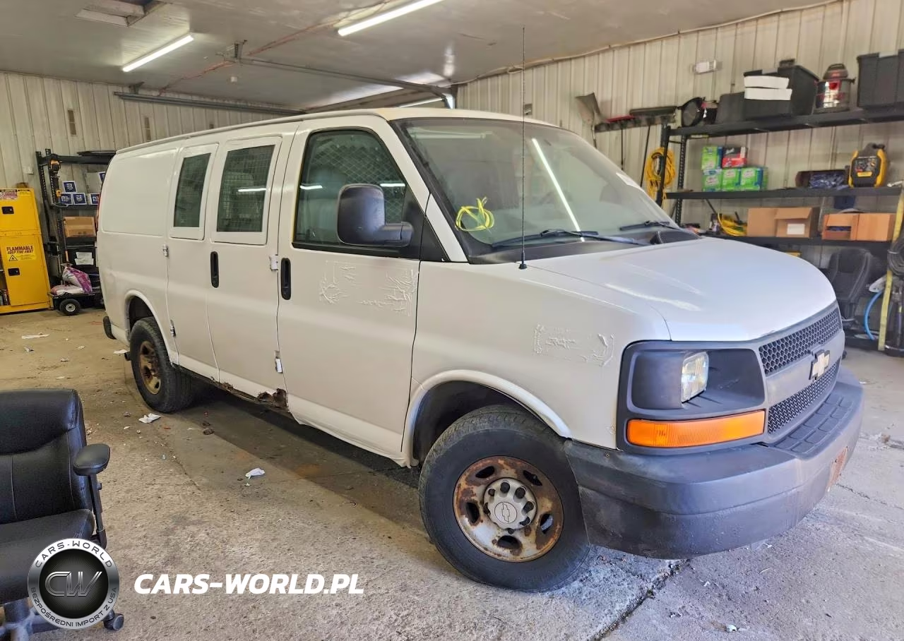 2007 Chevrolet Express G2500 VIN:1GCGG25V471105347 - 4