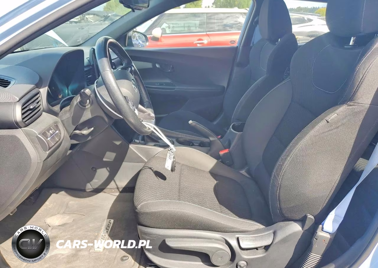 2020 Hyundai Veloster N Base VIN:KMHT36AH8LU004141 - 7