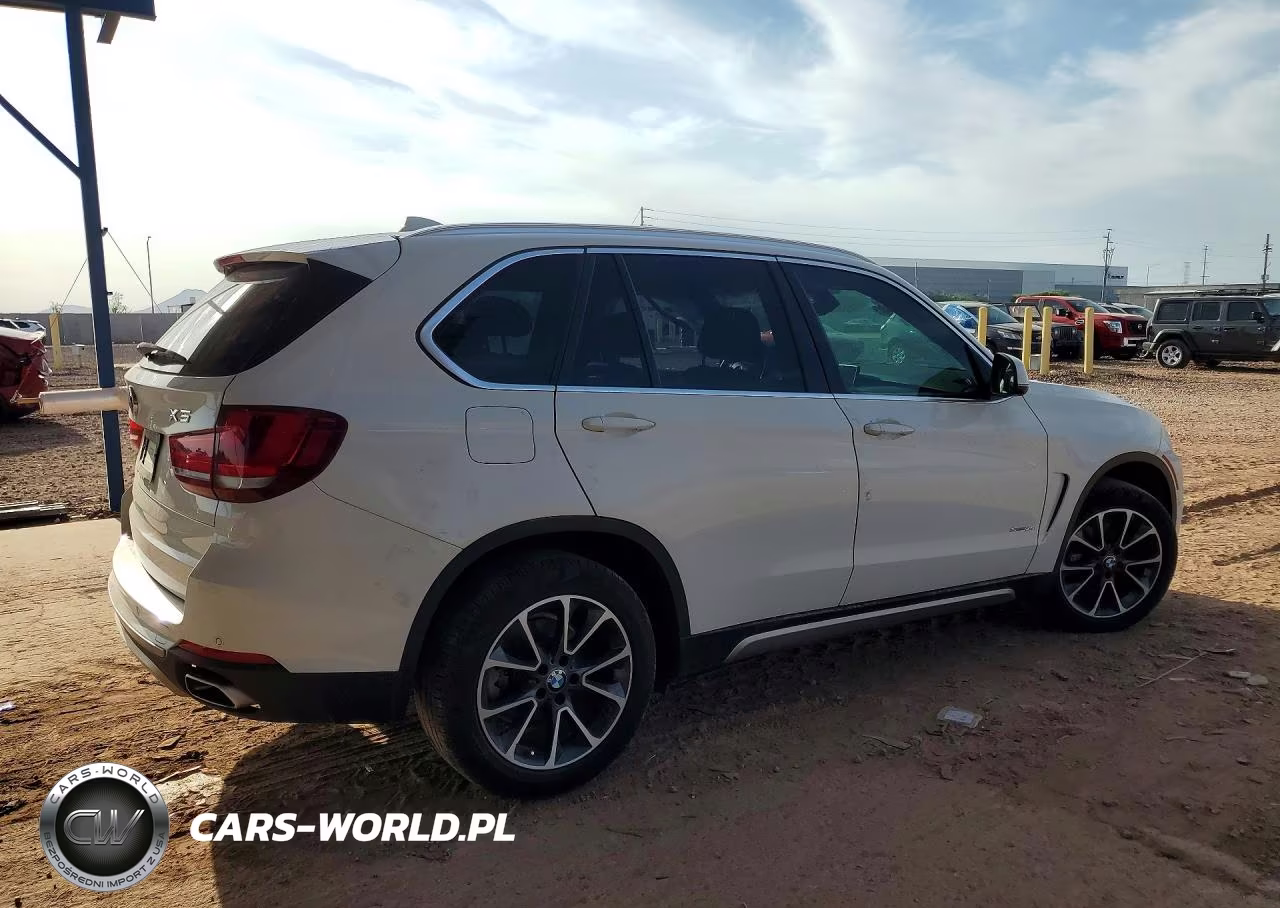 2018 BMW X5 Sdrive35I VIN:5UXKR2C50J0Z18073 - 3