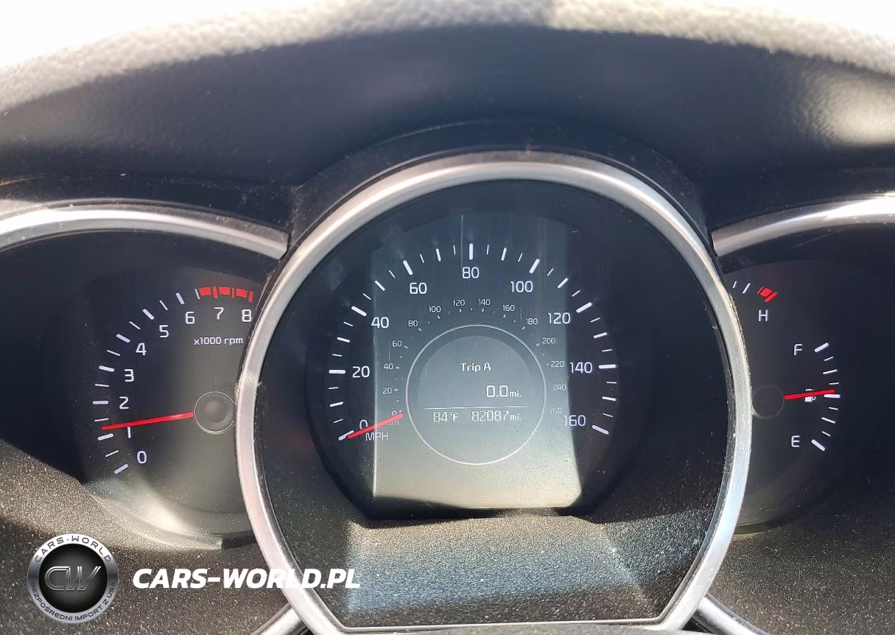 2014 Kia Optima Lx VIN:5XXGM4A72EG337524 - 9