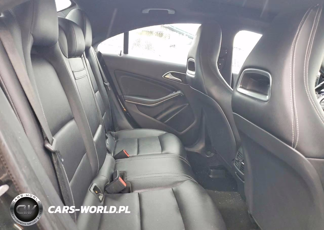 2018 Mercedes-Benz Cla 250 4Matic VIN:WDDSJ4GB9JN634888 - 10