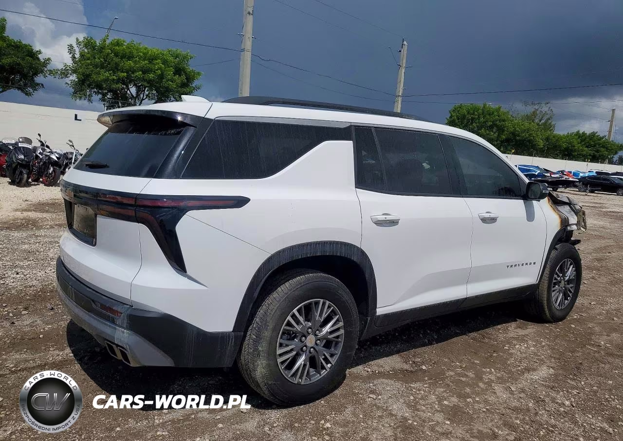 2026 Chevrolet Traverse Lt VIN:1GNERGKS2TJ105969 - 3