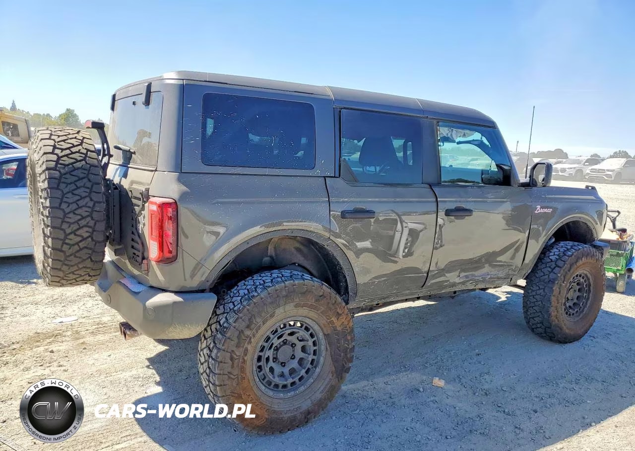 2025 Ford Bronco Big Bend VIN:1FMDE7BH1SLB17386 - 3