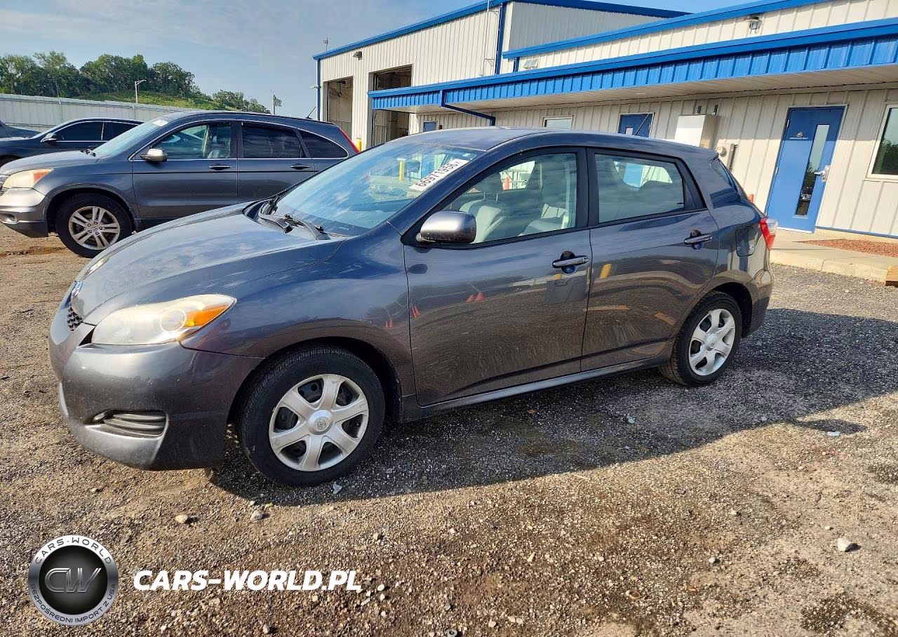 2010 Toyota Matrix Base