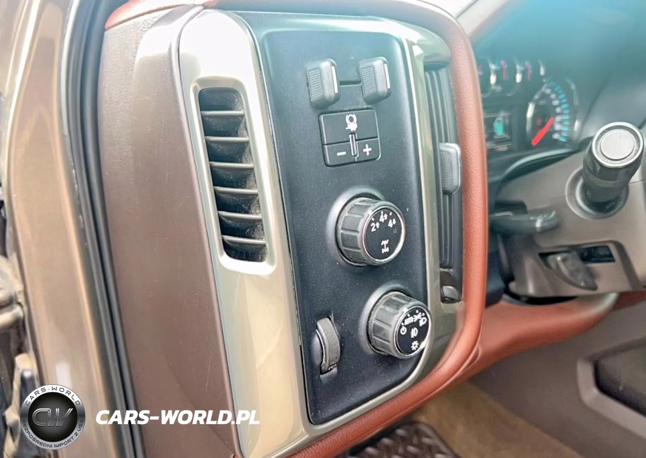 2015 Chevrolet Silverado K2500 High Country VIN:1GC1KXE88FF617187 - 13