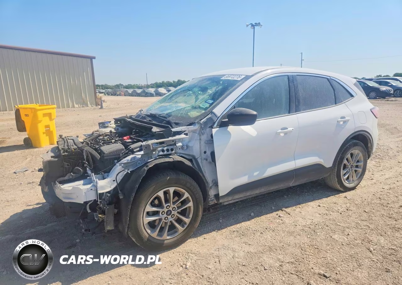 2022 Ford Escape Se
