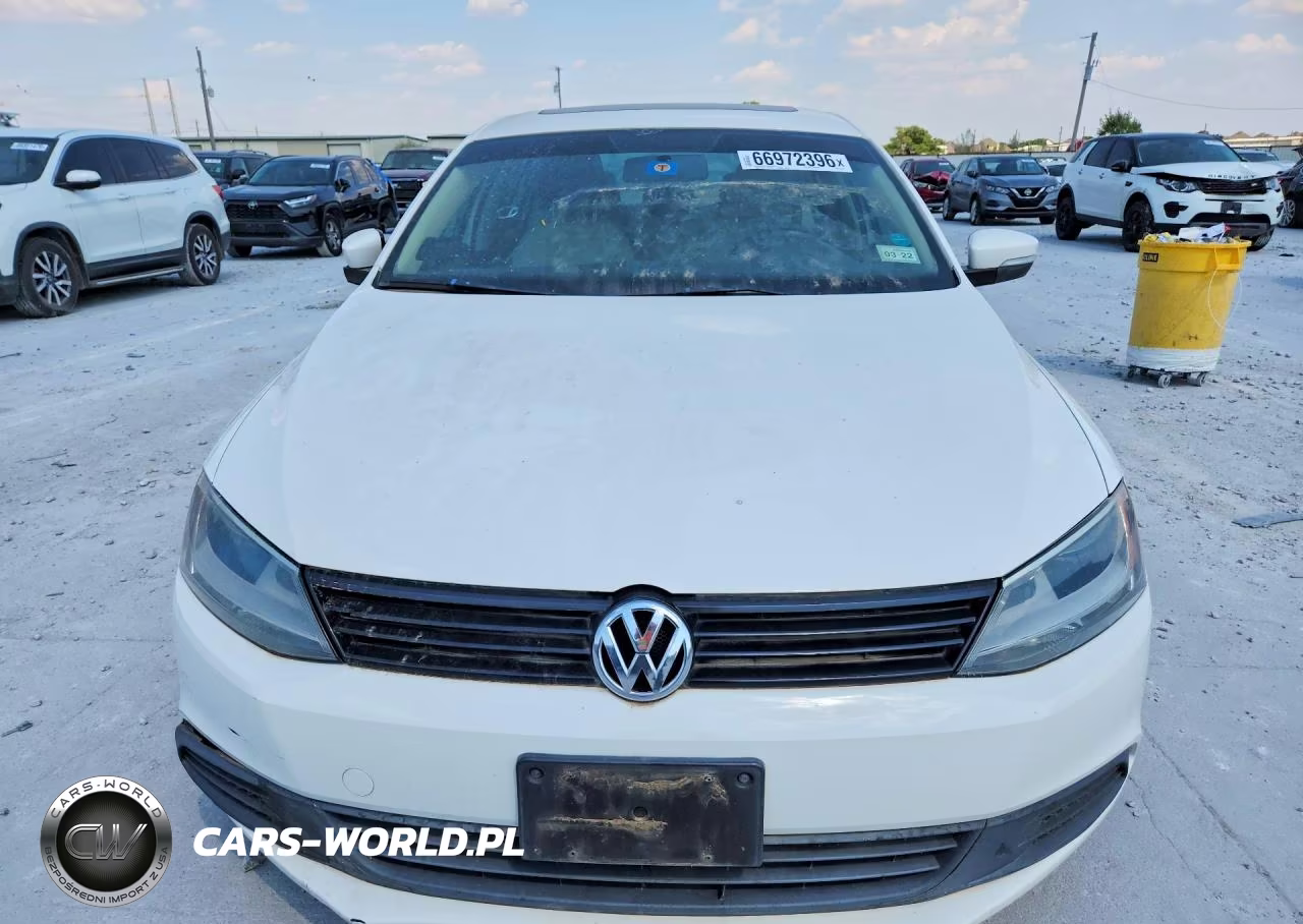 2012 Volkswagen Jetta Tdi VIN:3VWLL7AJ3CM426140 - 5