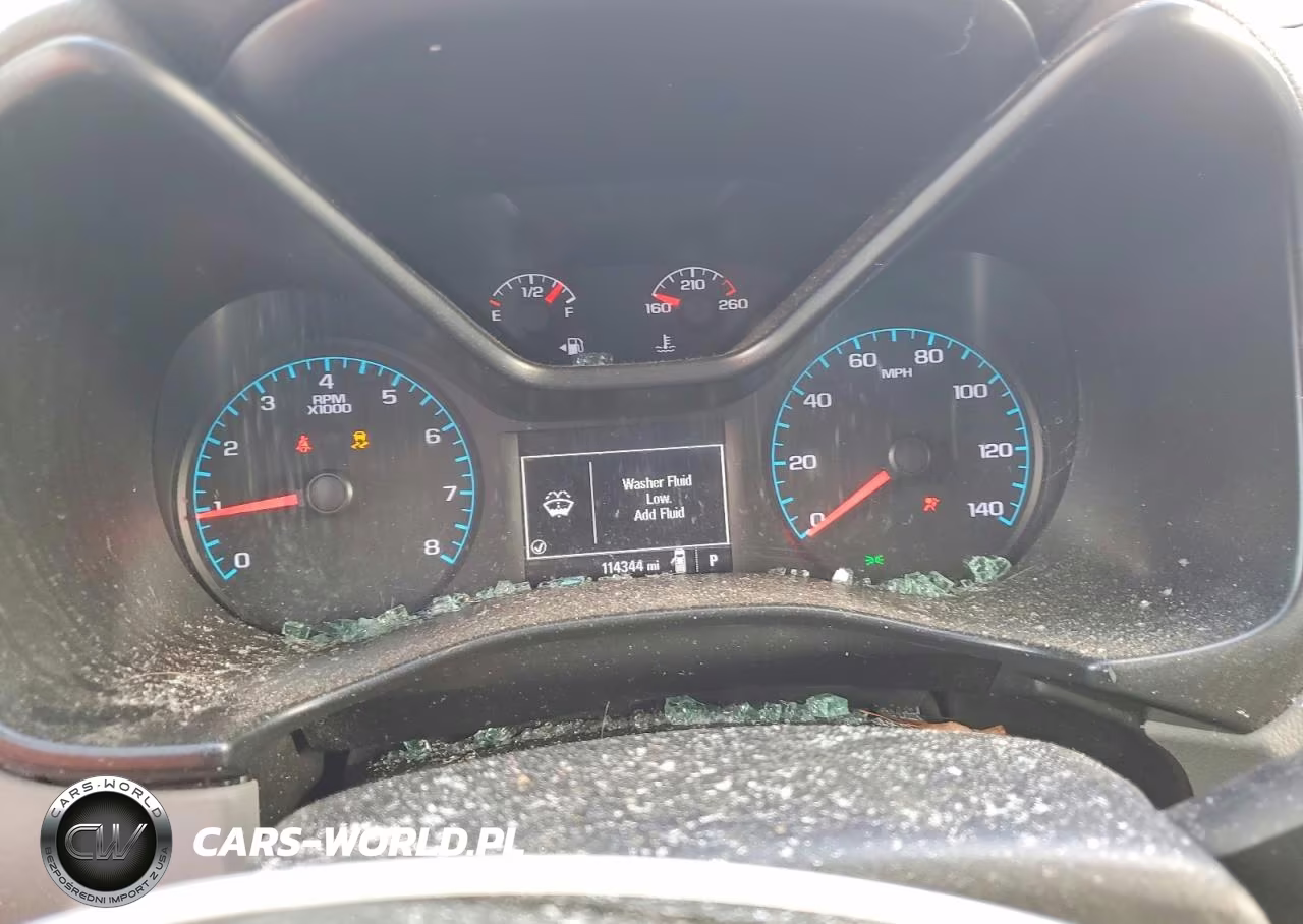 2018 Chevrolet Colorado VIN:1GCHSBEA0J1301535 - 9
