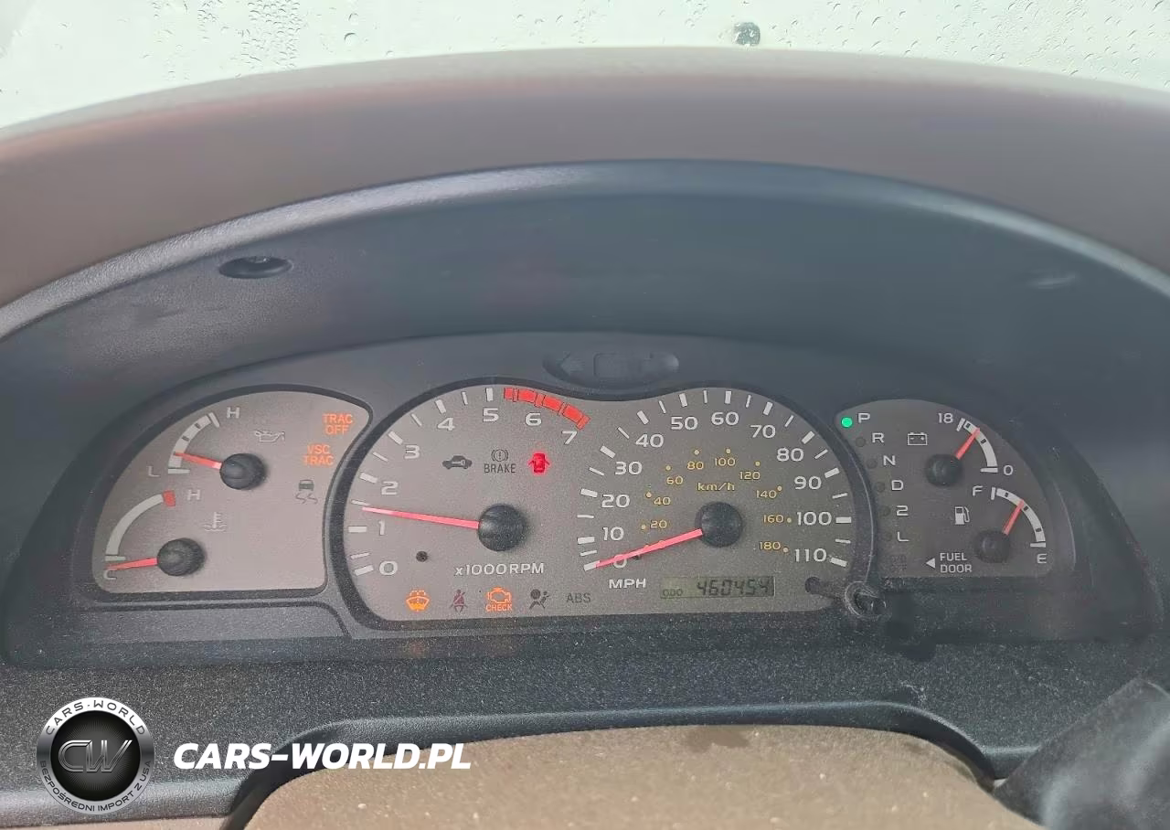 2002 Toyota Sequoia Limited VIN:5TDZT38A32S098888 - 9