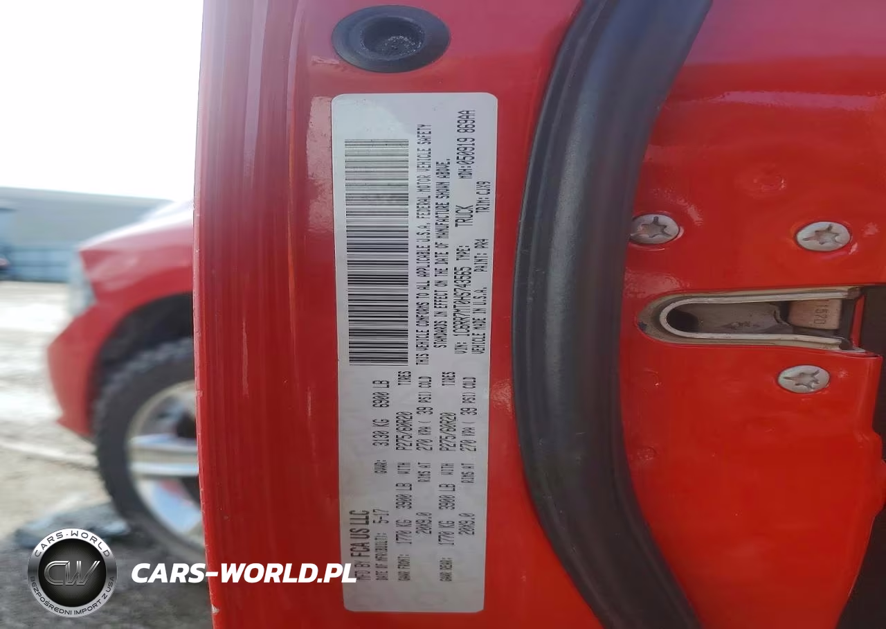 2017 Ram 1500 Sport VIN:1C6RR7MT0HS743565 - 12