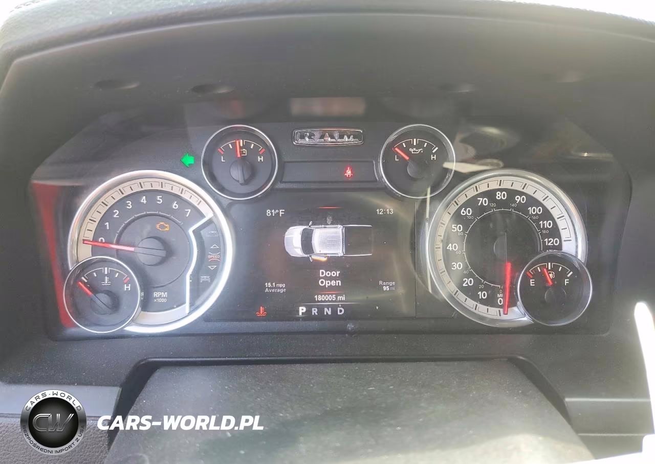 2017 Ram 1500 Sport VIN:1C6RR7MT0HS743565 - 9