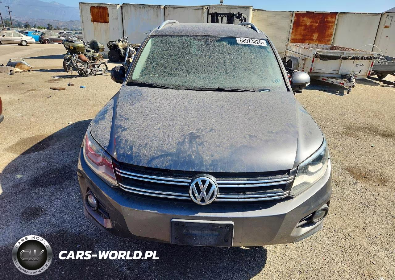 2016 Volkswagen Tiguan S VIN:WVGAV7AX5GW516853 - 5