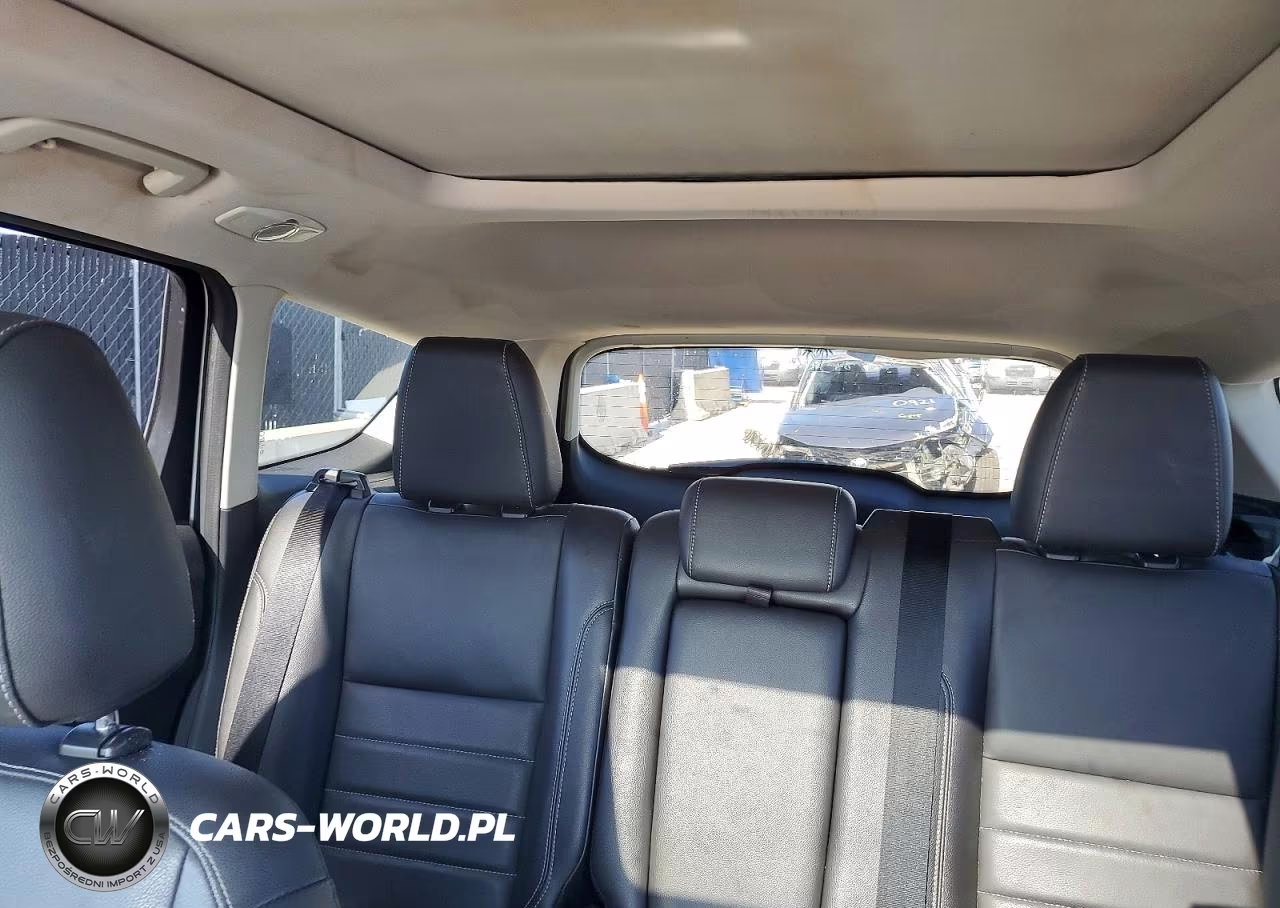 2016 Ford Escape Titanium VIN:1FMCU9J92GUA81598 - 10