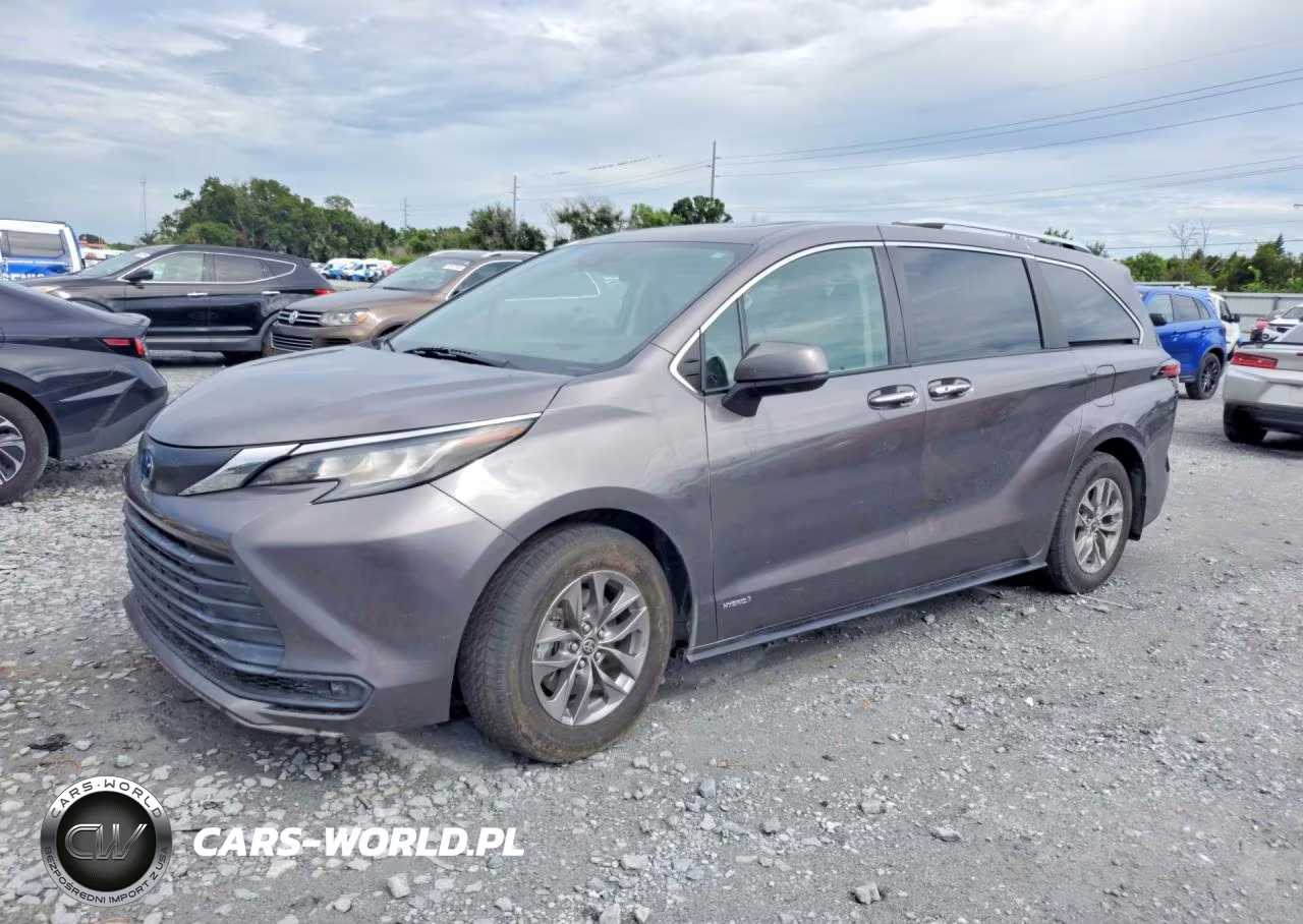2021 Toyota Sienna Platinum