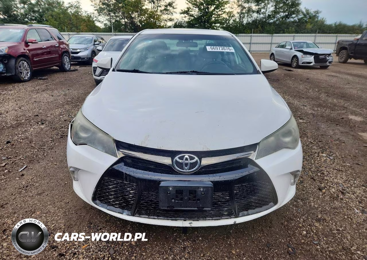 2016 Toyota Camry Se VIN:4T1BF1FK0GU553445 - 5