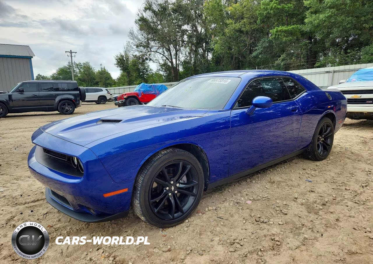 2018 Dodge Challenger Sxt