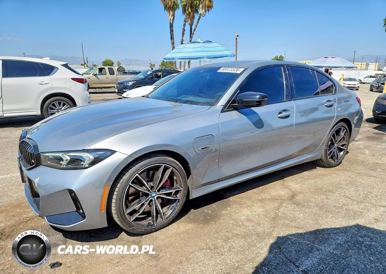 2023 BMW 330E