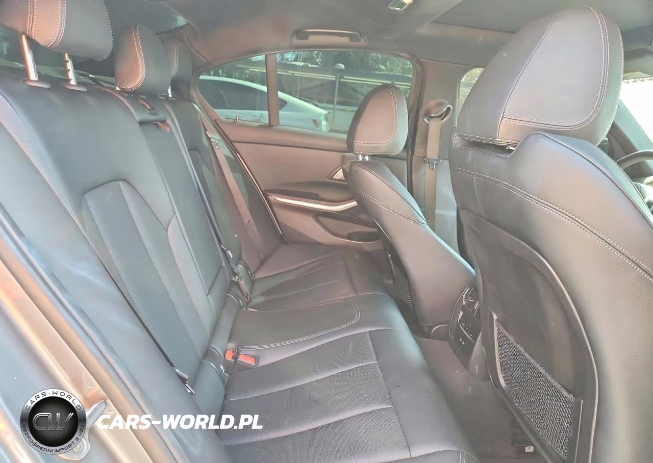 2023 BMW 330E VIN:3MW39FF00P8D05590 - 10