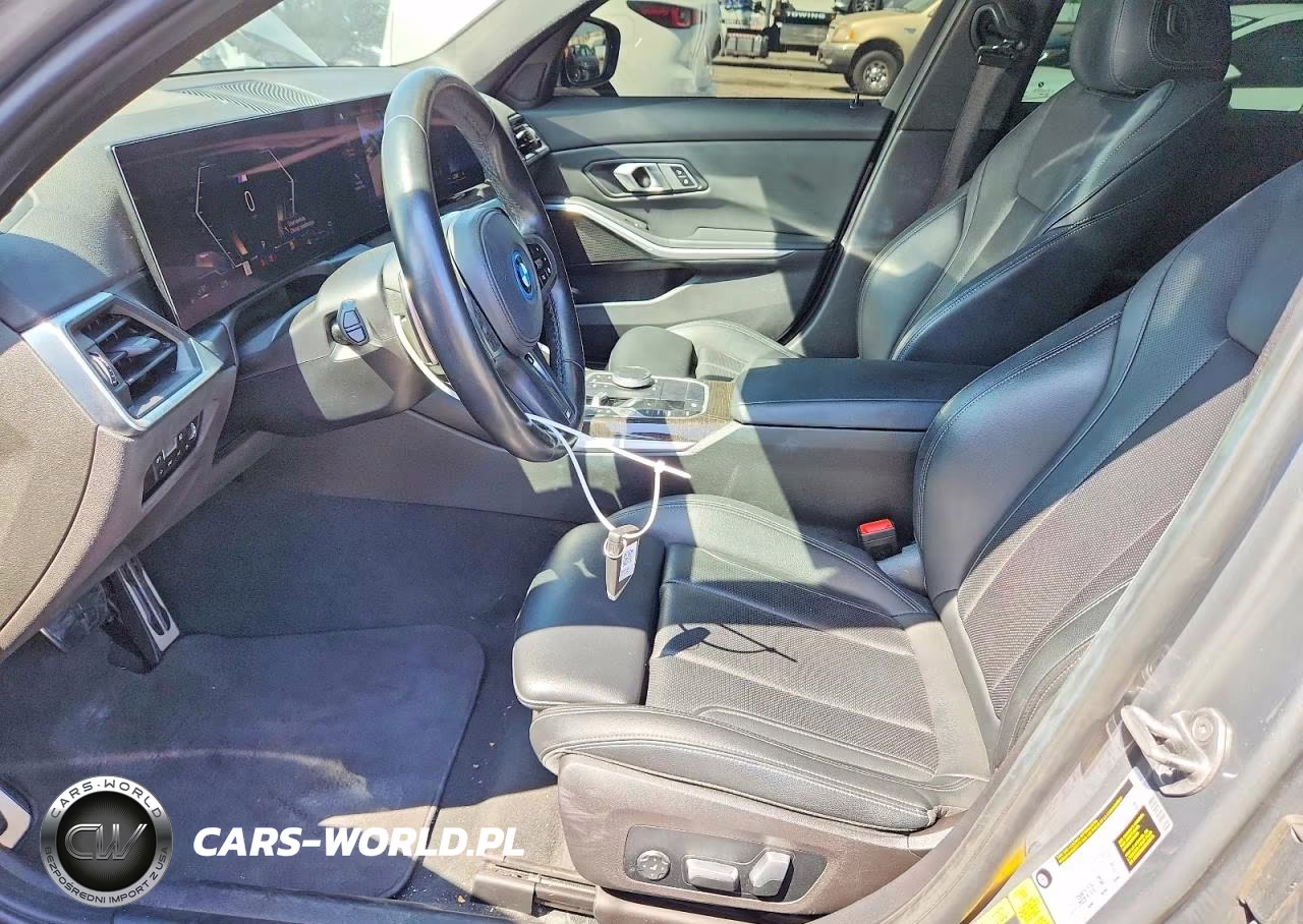 2023 BMW 330E VIN:3MW39FF00P8D05590 - 7