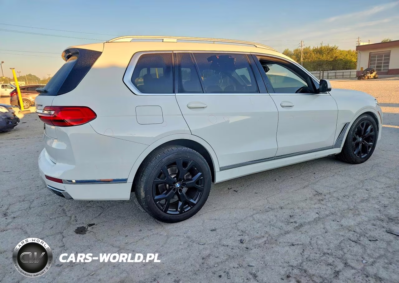 2022 BMW X7 xDrive40I VIN:5UXCW2C06N9L76402 - 3
