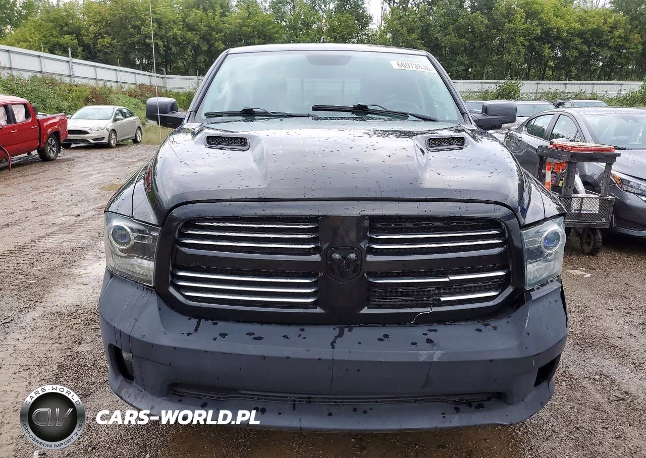 2016 Ram 1500 Sport VIN:1C6RR7HT3GS313621 - 5