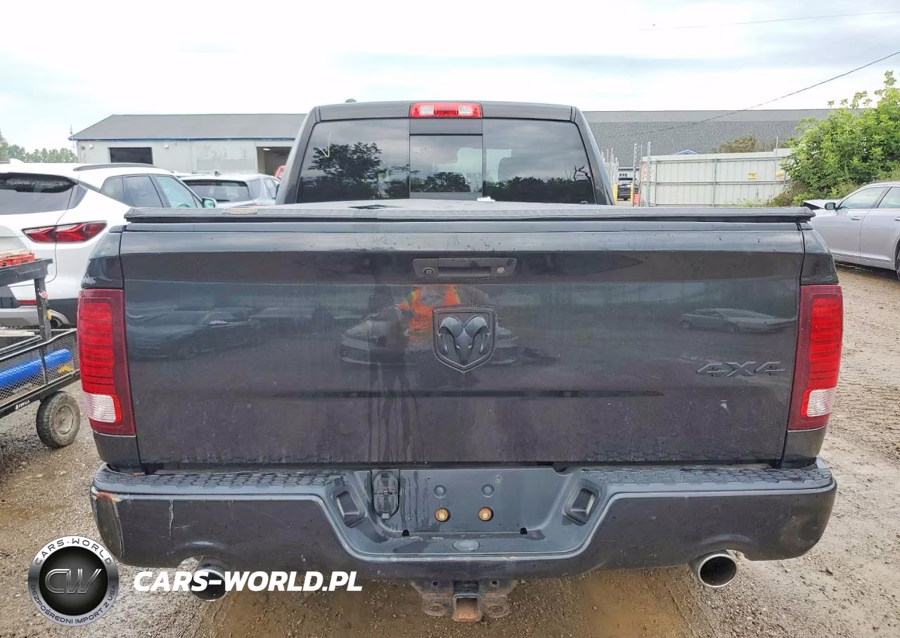 2016 Ram 1500 Sport VIN:1C6RR7HT3GS313621 - 6