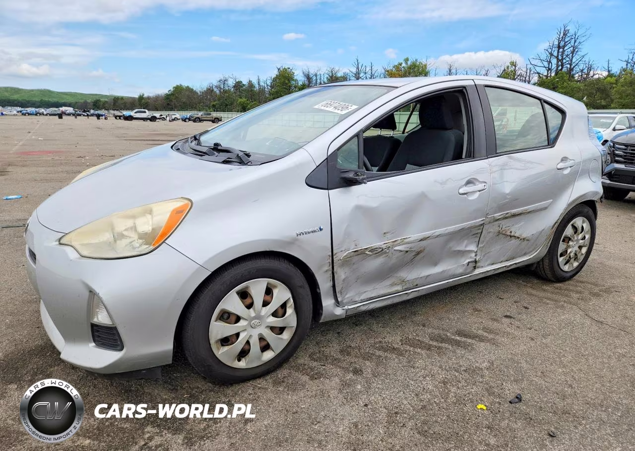 2012 Toyota Prius C Two – zdjęcie 1 z 12