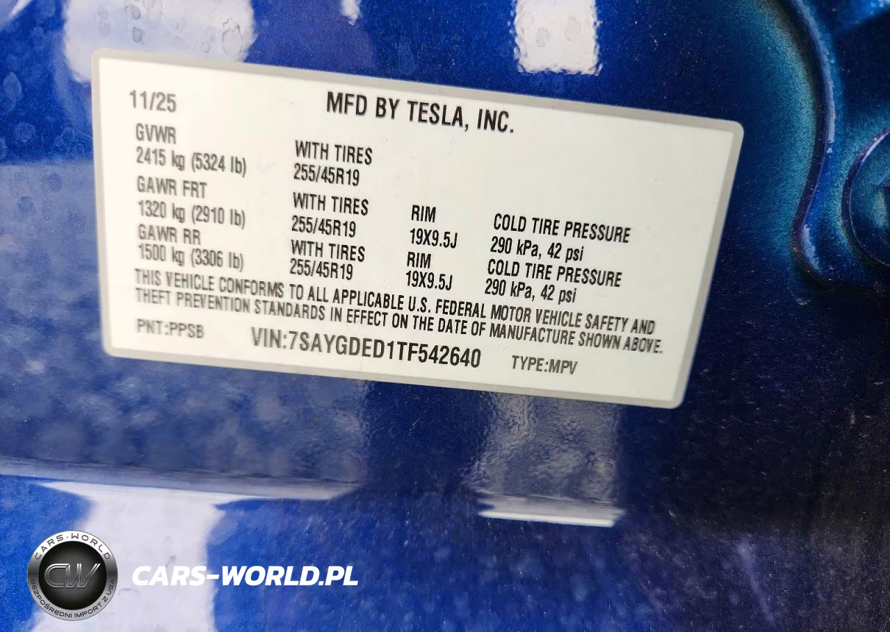 2026 Tesla Model Y VIN:7SAYGDED1TF542640 - 12